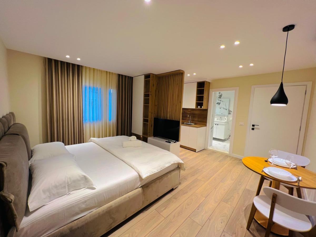 Tirana Center Hideaway Apartment Exterior photo