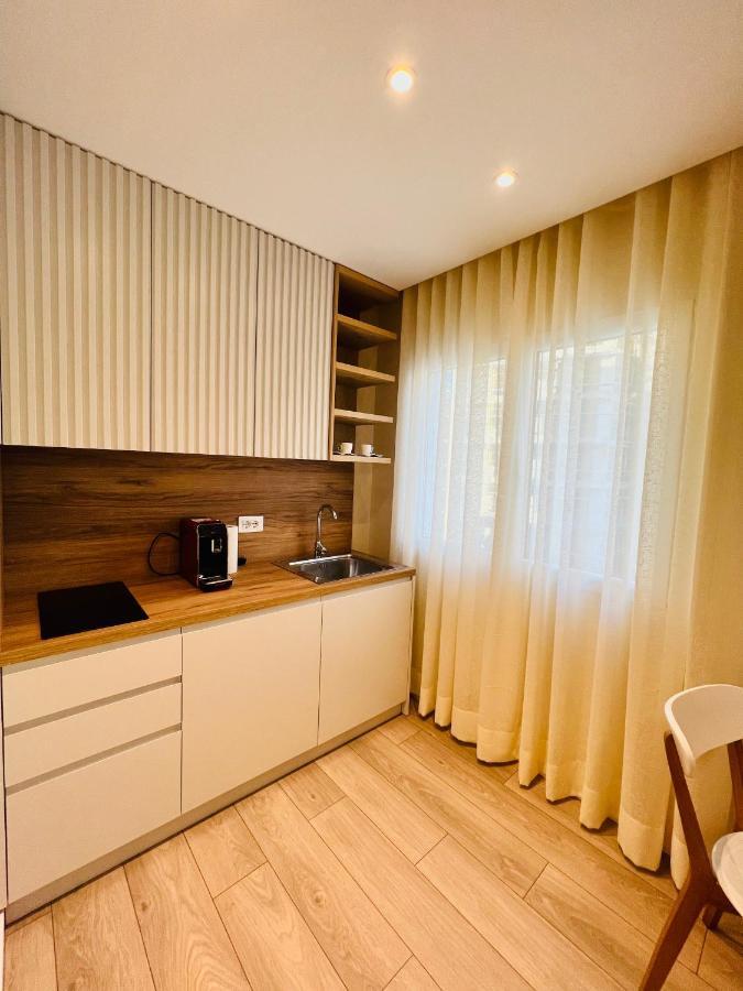 Tirana Center Hideaway Apartment Exterior photo